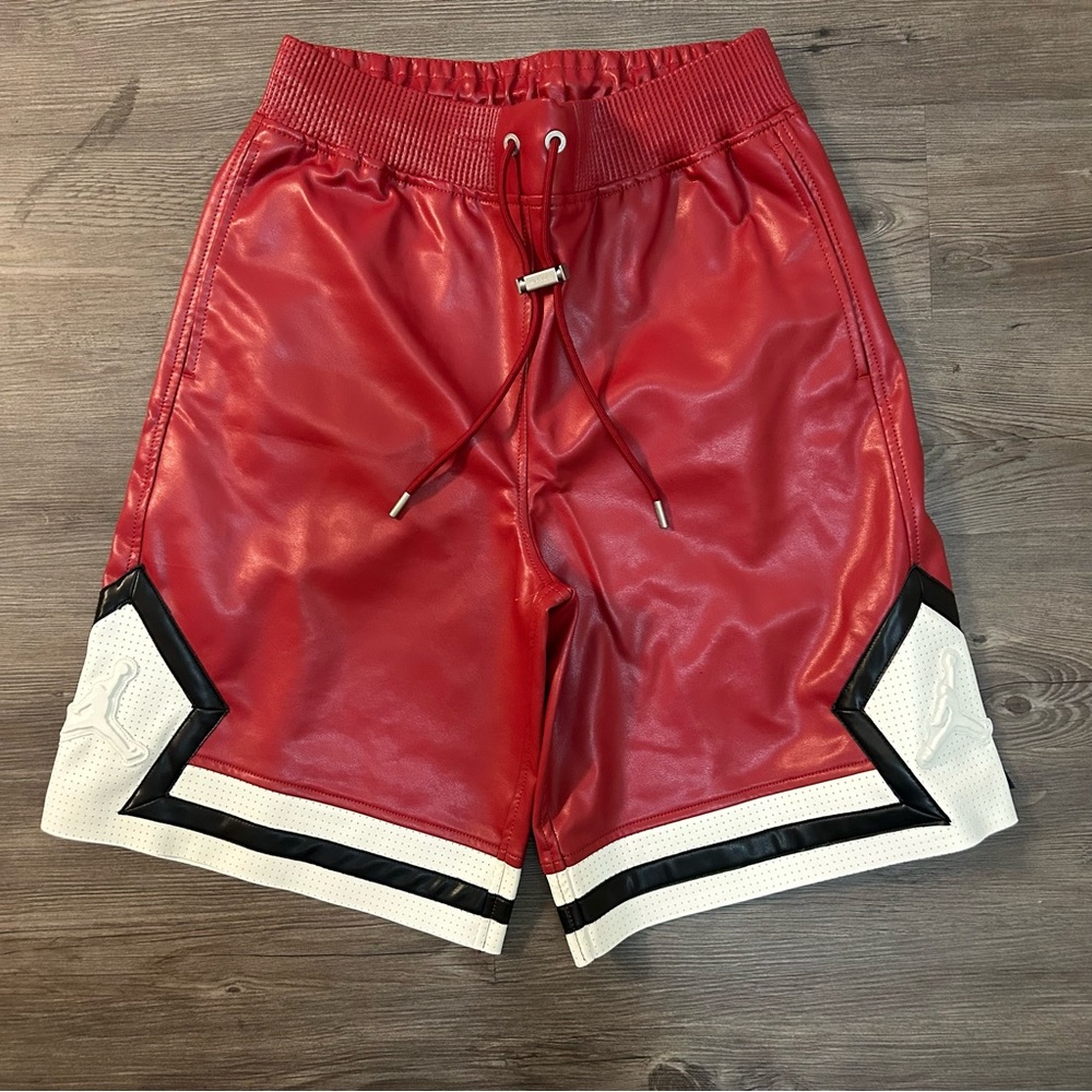 Air Jordan Faux Leather Diamond Shorts Mens Size Small HV0077 659 S Nike New